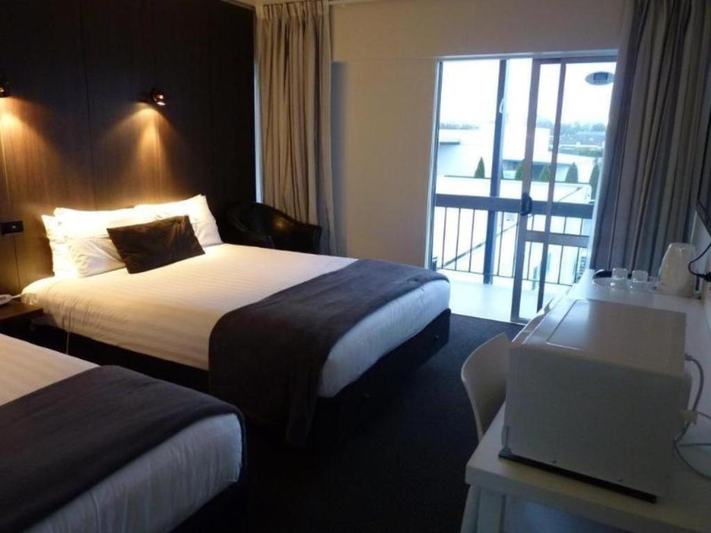 The Riccarton Hotel クライストチャーチ エクステリア 写真